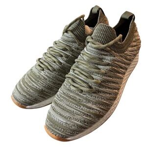 URBAN SPORT by J/SLIDES NEW in BOX Women's Sneakers Size 6